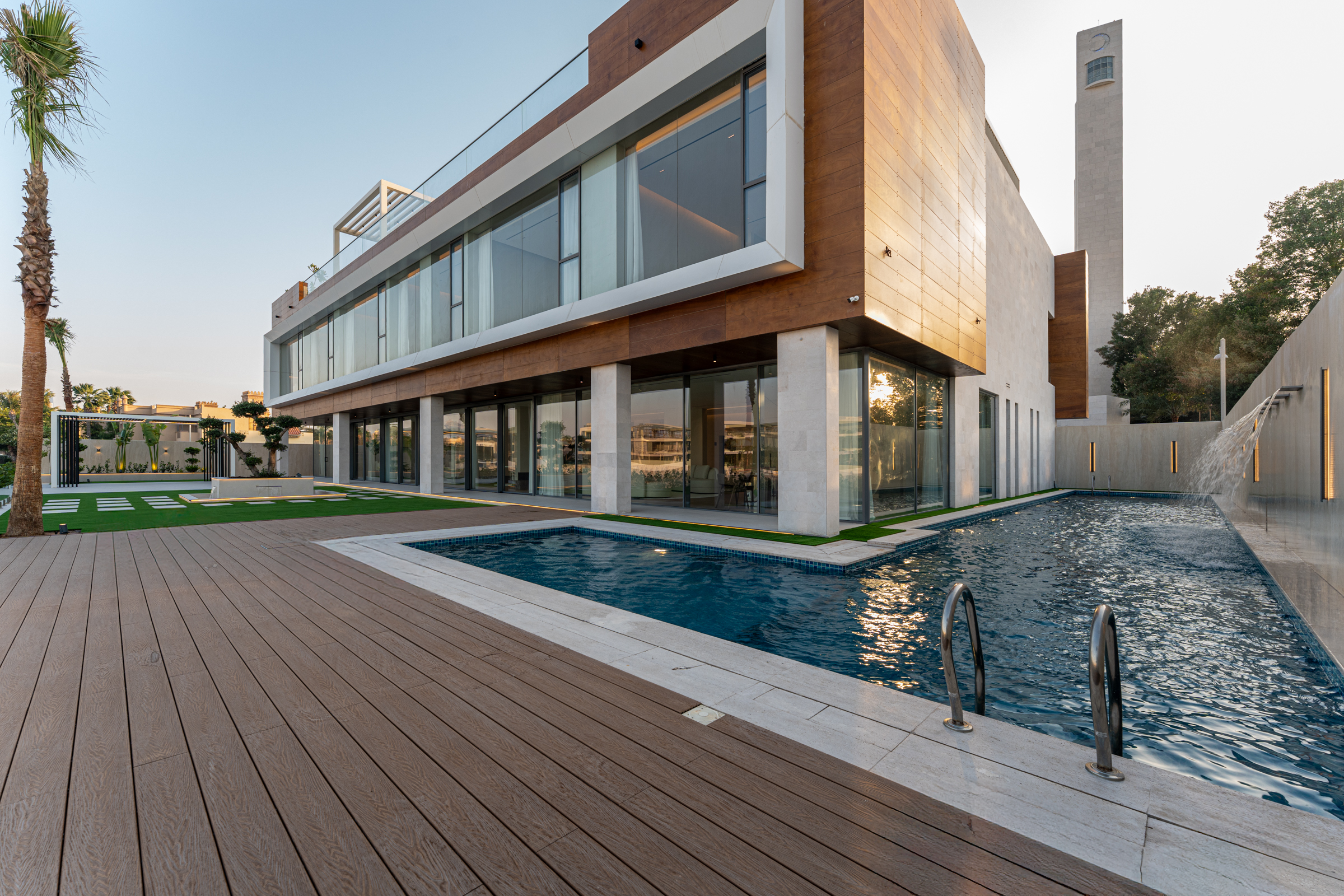 Parquet for Dubai Villa Rooftop Terraces Parquet for Dubai Villa Rooftop Terraces